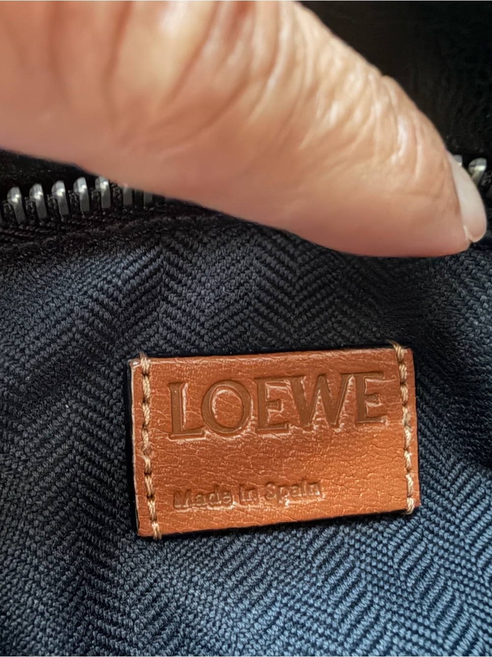 Loewe Leather Puzzle Colorblock Crossbody Bag in Red and Tan - Picture 2 of 7